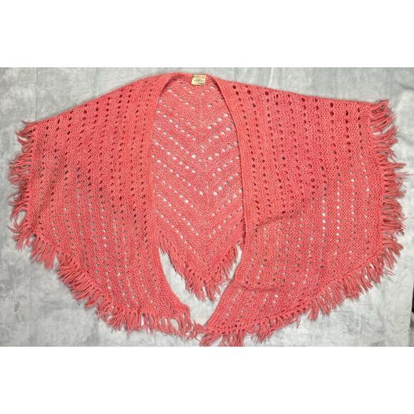 Handmade Crochet Triangle Shawl Coral Pink Grandmacore Boho Festival Fringe VTG - Picture 2 of 9